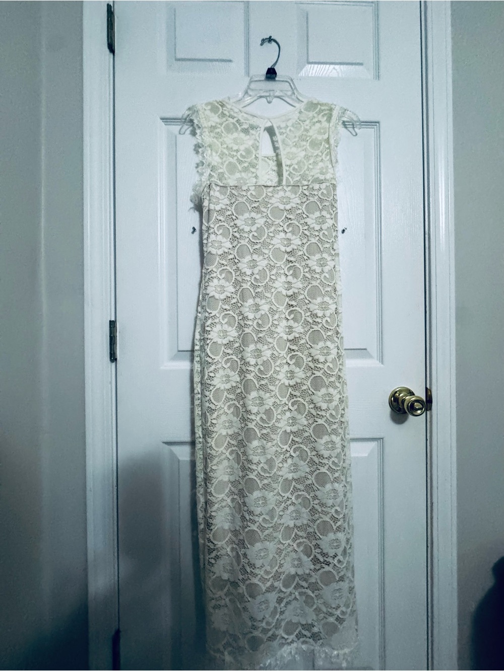 Dress Barn Cream Lace Maxi Dress with Cap Sleeves